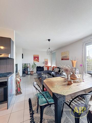 Vente appartement Gradignan : 291 000 € - AJP Immobilier Cestas