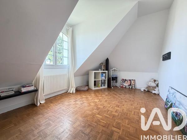 Maison à vendre 6 pièces 137 m² Ballainvilliers