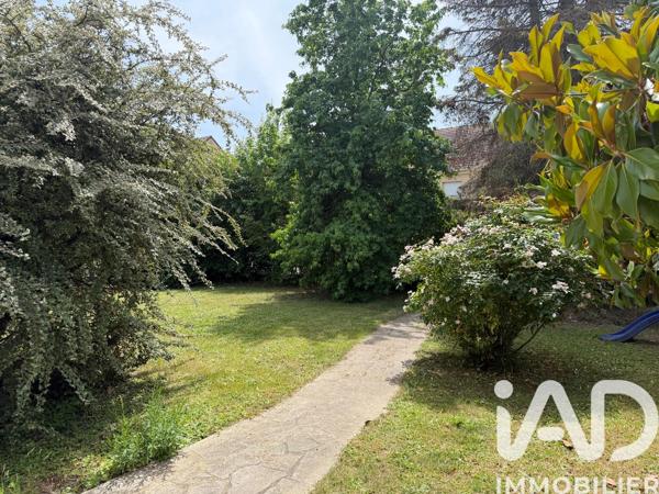 Maison à vendre 6 pièces 137 m² Ballainvilliers