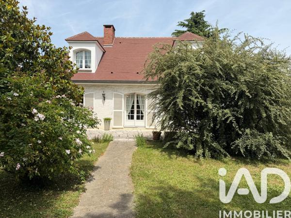 Maison à vendre 6 pièces 137 m² Ballainvilliers