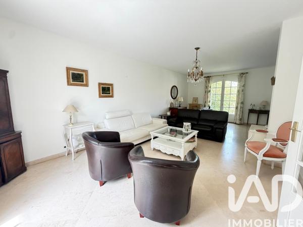 Maison à vendre 6 pièces 137 m² Ballainvilliers