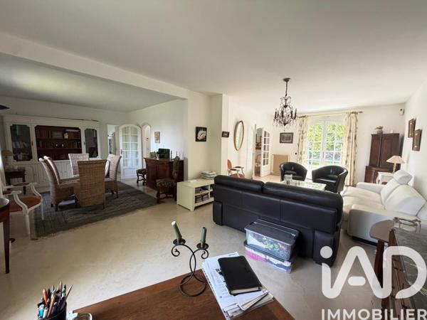 Maison à vendre 6 pièces 137 m² Ballainvilliers