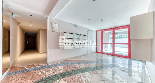 À vendre Studio 30.91 m² - Lyon 69007