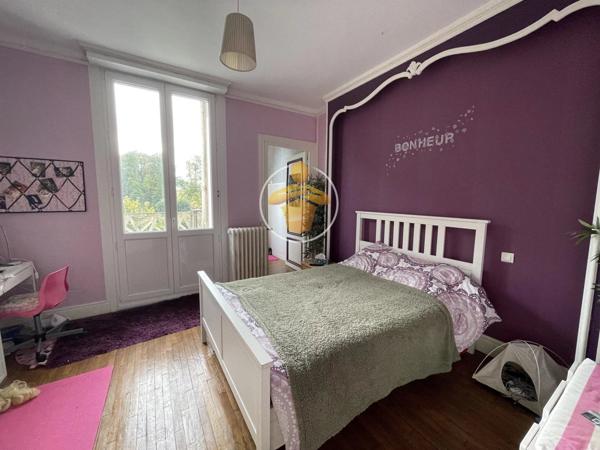 Vente Maison 10 pièces 300 m2 à La Fère