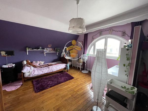 Vente Maison 10 pièces 300 m2 à La Fère