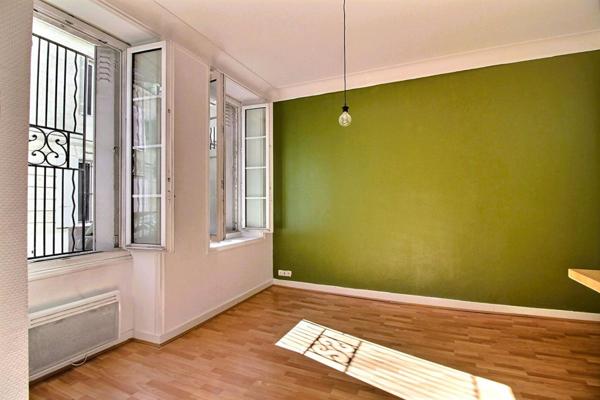 T2 de 36 M² petite résidence en pierre, calme hyper-centre GAMBETTA