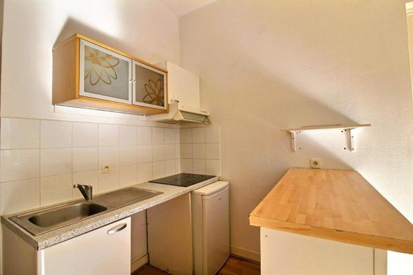 T2 de 36 M² petite résidence en pierre, calme hyper-centre GAMBETTA