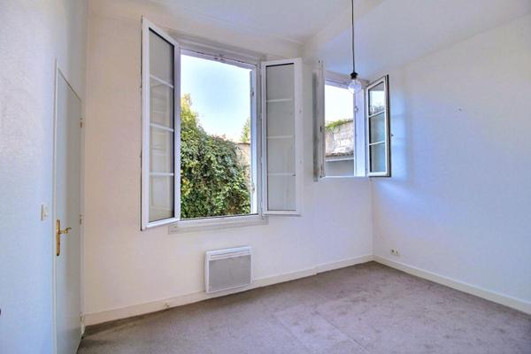 T2 de 36 M² petite résidence en pierre, calme hyper-centre GAMBETTA