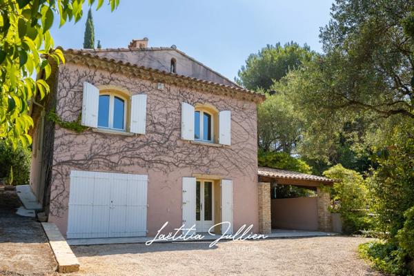 En exclusivité par Laëtitia JULLIEN – Marseille 11e – Saint-Menet – Propriété T4 de près de 150 m² habitables avec studio indépendant, piscine et jardin arboré de plus de 1 500 m²