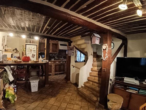 Maison de hameau T5 de 95 m² avec terrasse et garage