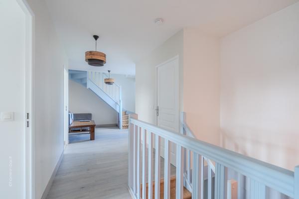 Maison familiale avec jardin ensoleillé et double garage – Bailly-Romainvilliers