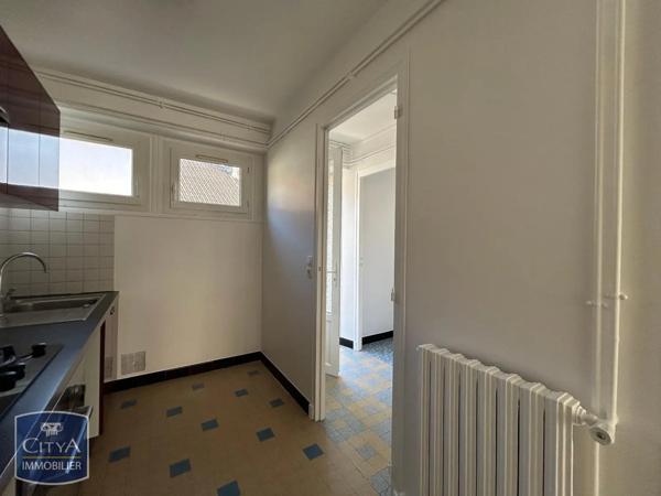 Appartement à louer 3 pièces 64m² Breux-Jouy (91650)