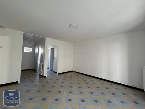 Appartement à louer 3 pièces 64m² Breux-Jouy (91650)