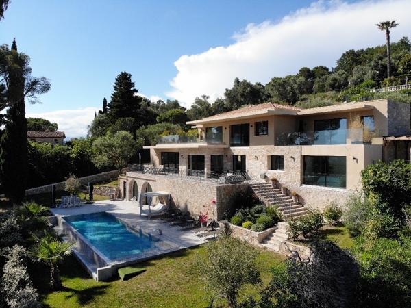 Villa Mougins 8 pièce(s) 370 m2
