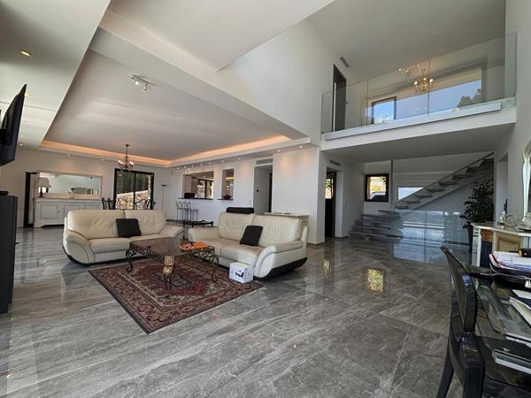 Villa Mougins 8 pièce(s) 370 m2