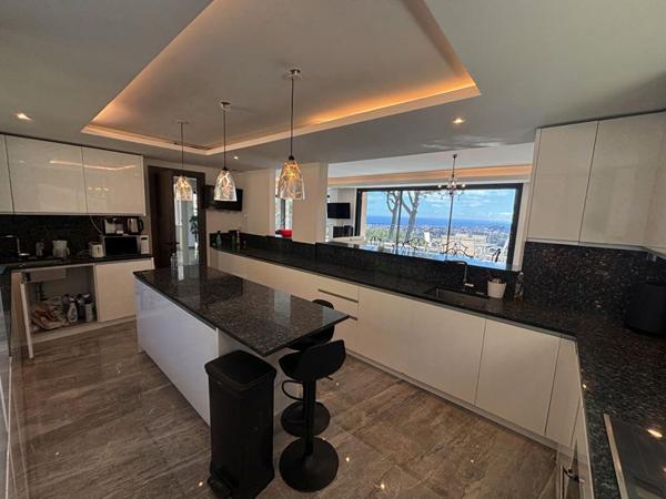 Villa Mougins 8 pièce(s) 370 m2