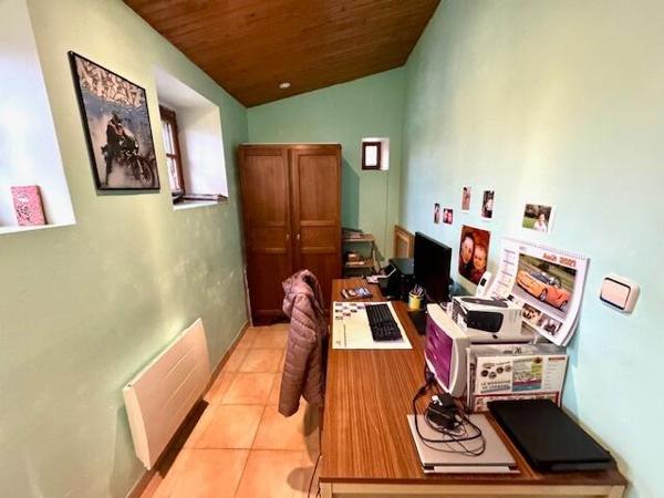 Maison en pierres - longère de 180 m2