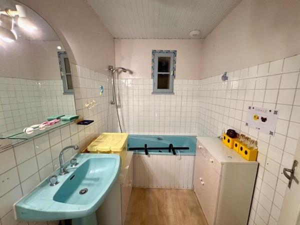 Maison en pierres - longère de 180 m2