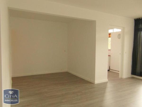 Appartement à louer 1 pièce 42.86m²