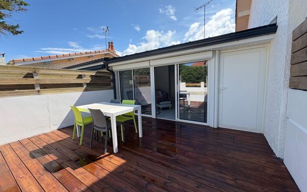 Maison à vendre    2 pièces • 47 m2 Seignosse