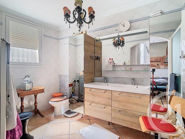 Appartement F3 à vendre  3 pièces - 164,53 m 2   PERPIGNAN  - 66
