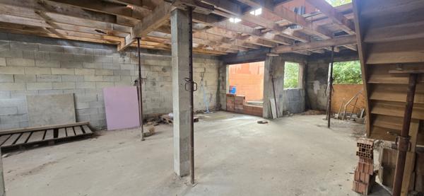 Bruay-la-Buissière (62700) Maison semi individuelle de 140 m² habitable