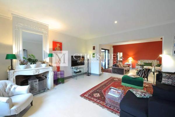 Somptueuse Maison Girondine entièrement rénovée avec piscine, près de Libourne