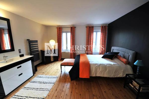 Somptueuse Maison Girondine entièrement rénovée avec piscine, près de Libourne