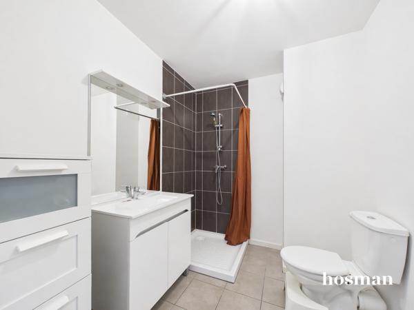 Charmant appartement 2 pièces 43 m² avec parking et cave - Rue de la Paix en Algérie, Saint-Herblain