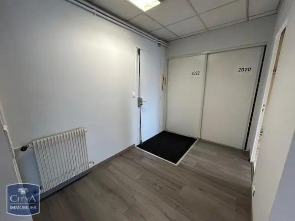 Local professionnel à louer Périgueux (24000)