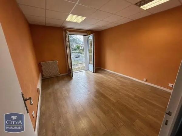 Local professionnel à louer Périgueux (24000)