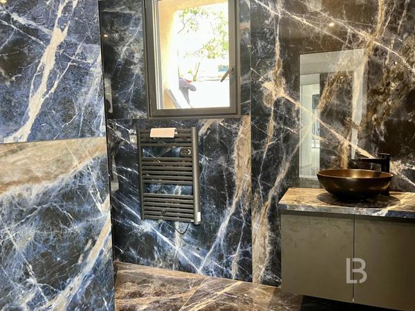 Villa contemporaine de 10 pièces avec vue mer panoramique à vendre à Mougins