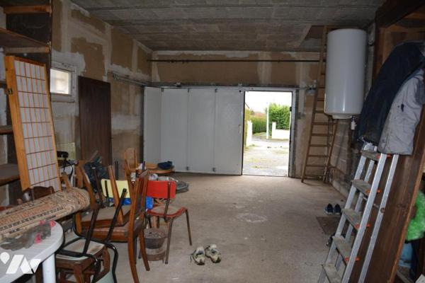 Vente sur la commune de Grez en Bouère maison d'habitation avec jardin et garage