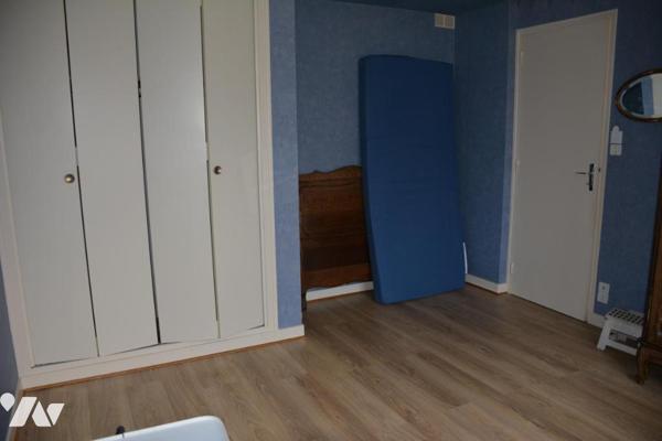 Vente sur la commune de Grez en Bouère maison d'habitation avec jardin et garage