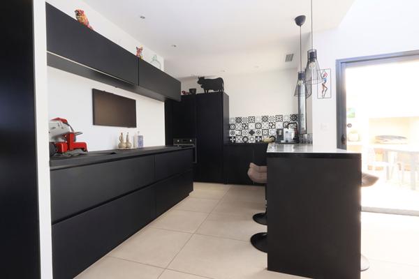 Maison récente T5 130m² sur 340 de terrain