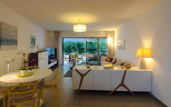 Appartement à vendre    3 pièces • 69 m2 Juan-les-Pins - Antibes