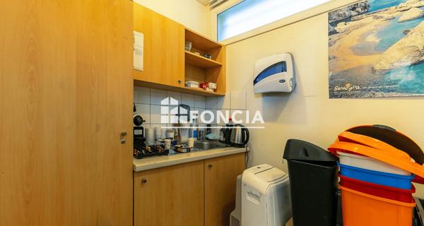 À vendre Local commercial 227.29 m² - Strasbourg 67200
