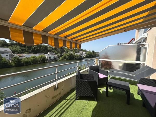 Appartement à louer 3 pièces 60.55m² Laval (53000)