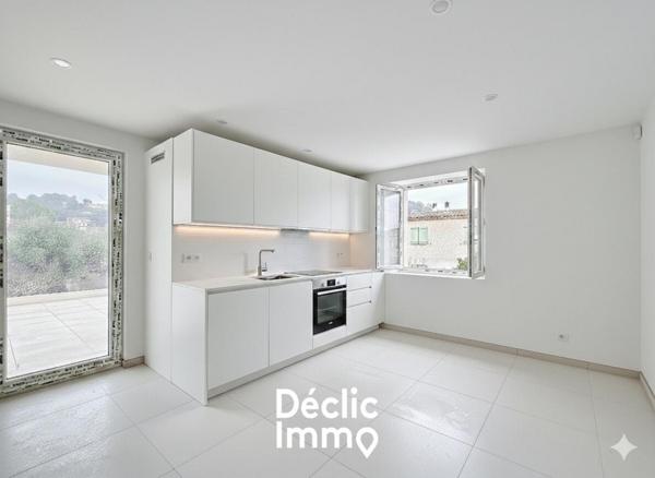 Vente appartement Pegomas, 28m² 2 pièces 220 000€ avec terrasse