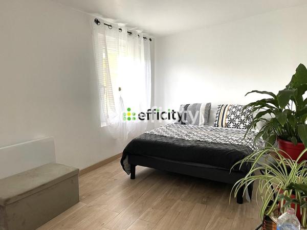 Maison 5 pièces - 115 m² Exclusivité efficity