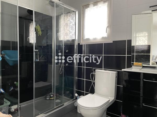 Maison 5 pièces - 115 m² Exclusivité efficity