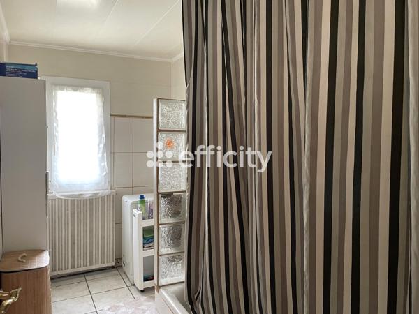 Maison 5 pièces - 115 m² Exclusivité efficity