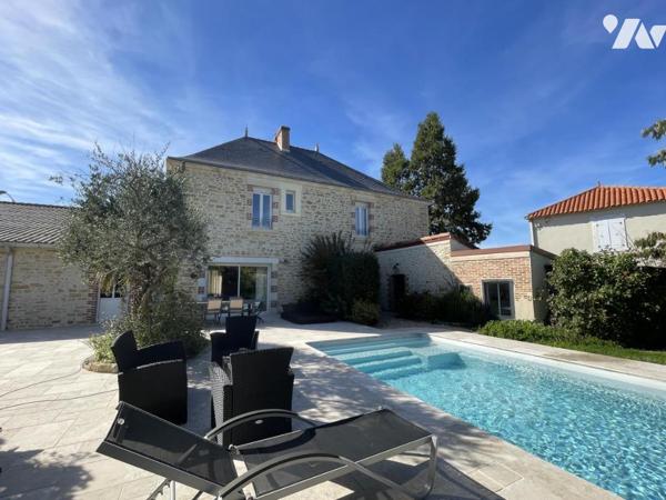 Maison d'habitation d'environ 170 m² habitables sur un terrain de 628 m².