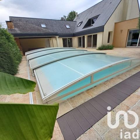 Demeure 10 pièces de 260 m² à La Chapelle-sur-Erdre (44240)