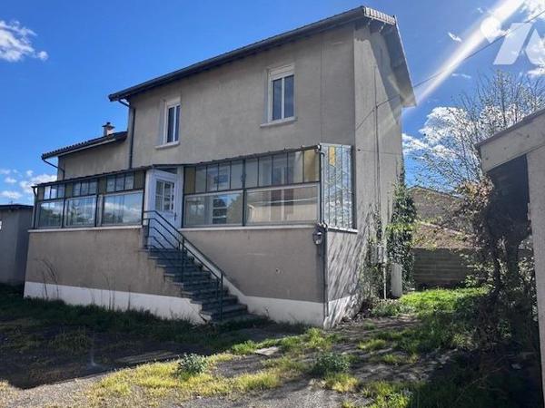 St Rambert, maison T6 de 142m² + veranda