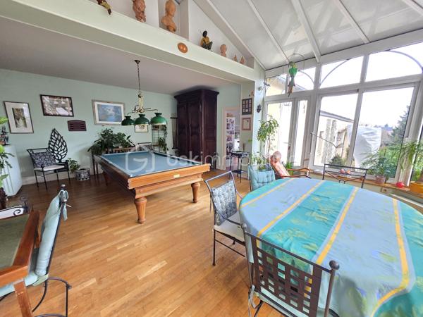 Maison de ville de 284 m²