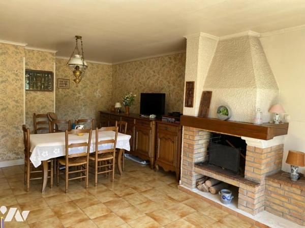 MAISON à VENDRE à DOULLE NS