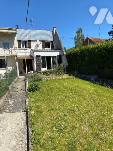 MAISON à VENDRE à DOULLE NS