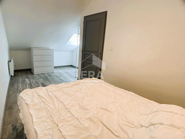 APPART. T2 MEUBLE A LOUER - BLOIS - CENTRE-VILLE, COPRO AVEC PARC ET PARKING VELOS