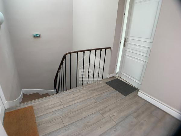 APPART. T2 MEUBLE A LOUER - BLOIS - CENTRE-VILLE, COPRO AVEC PARC ET PARKING VELOS